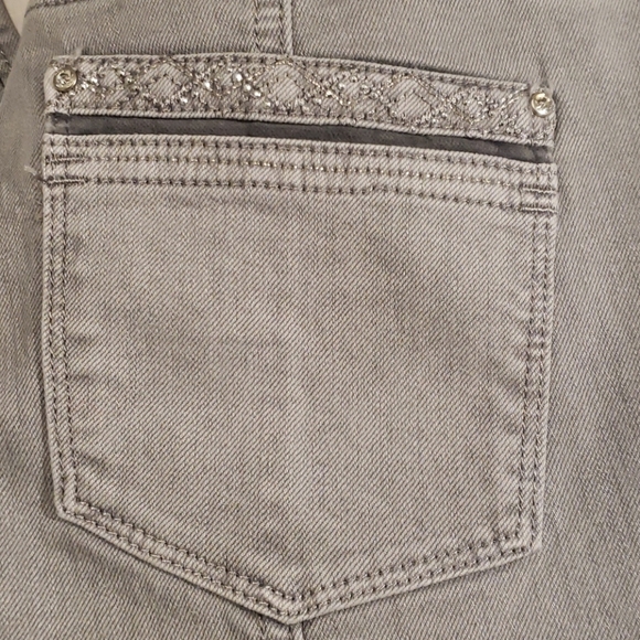 WHITE HOUSE BLACK MARKET EMBELLISHED SLIM ANKLE JE - Picture 7 of 8